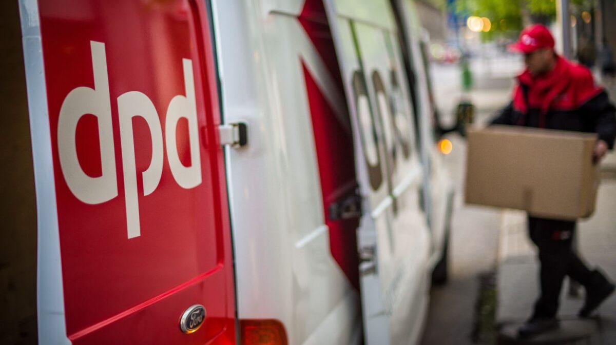DPD unveils cutting-edge £40m Green Hub revolutionising London's parcel ...